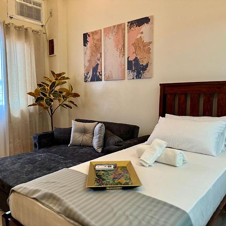 Cozy Pod Aparthotel Olongapo Exterior photo